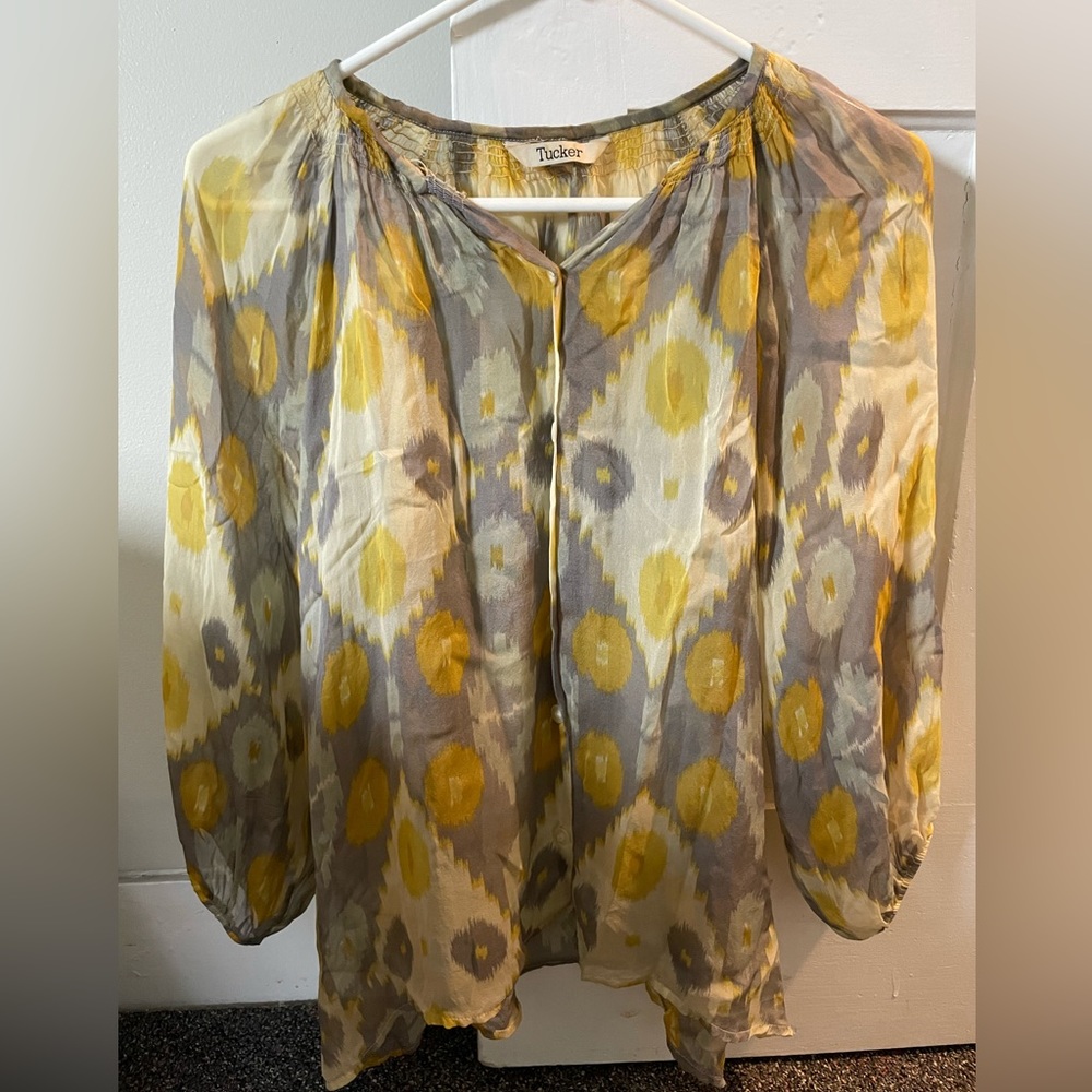 100% silk Tucker blouse